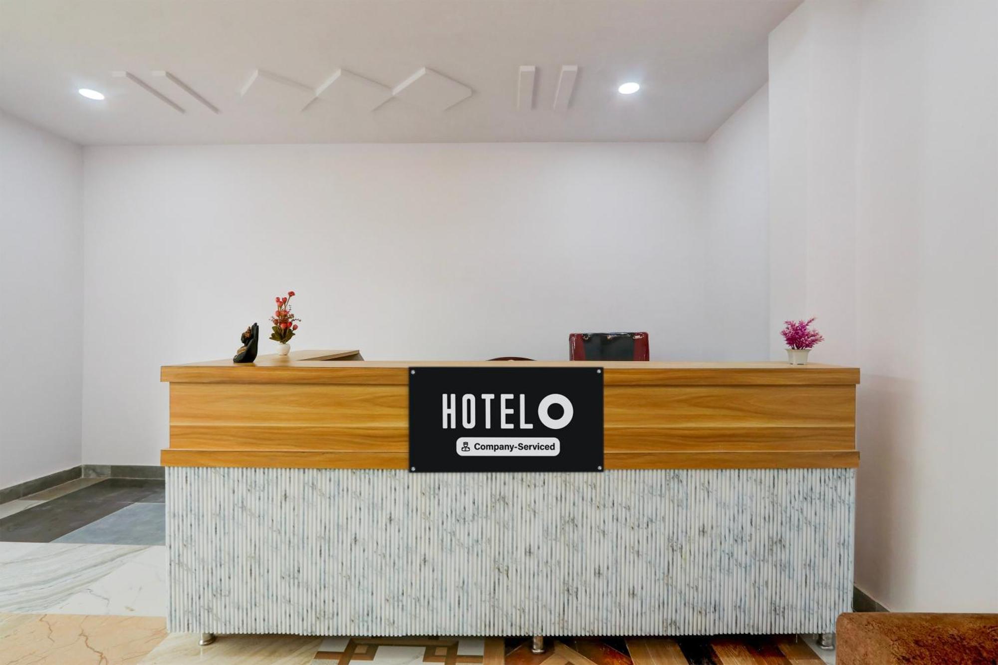 Hotel O Living Tree In Хидерабад Екстериор снимка